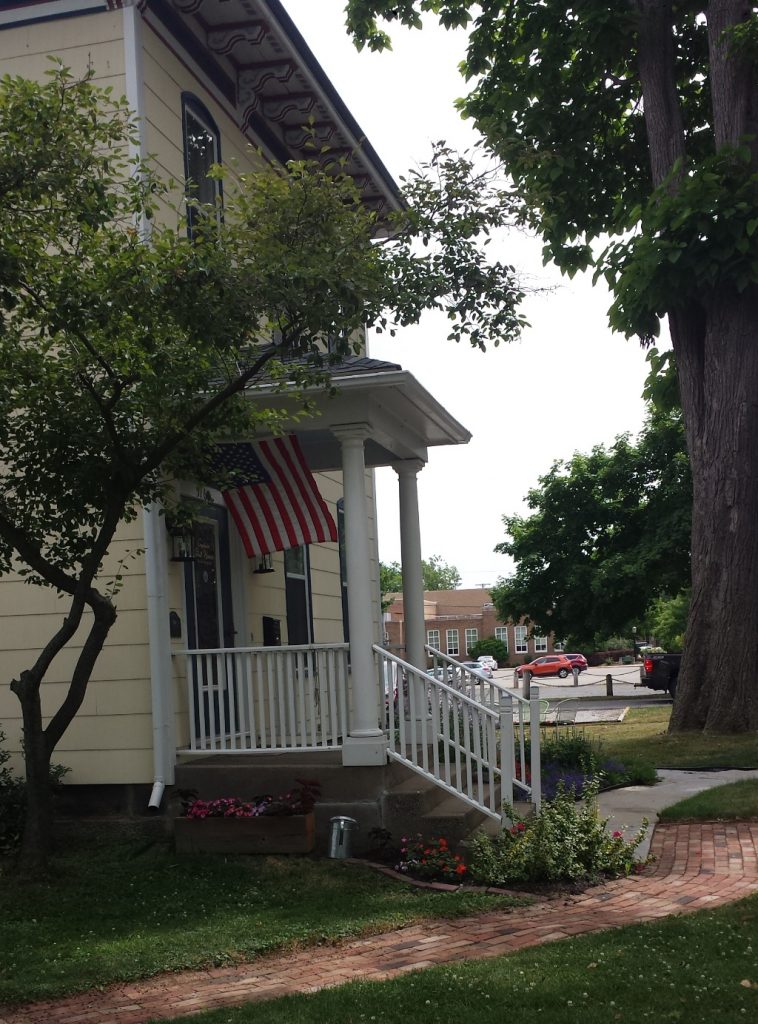 The Captain Bell House Bed and Breakfast in Vermilion, Ohio