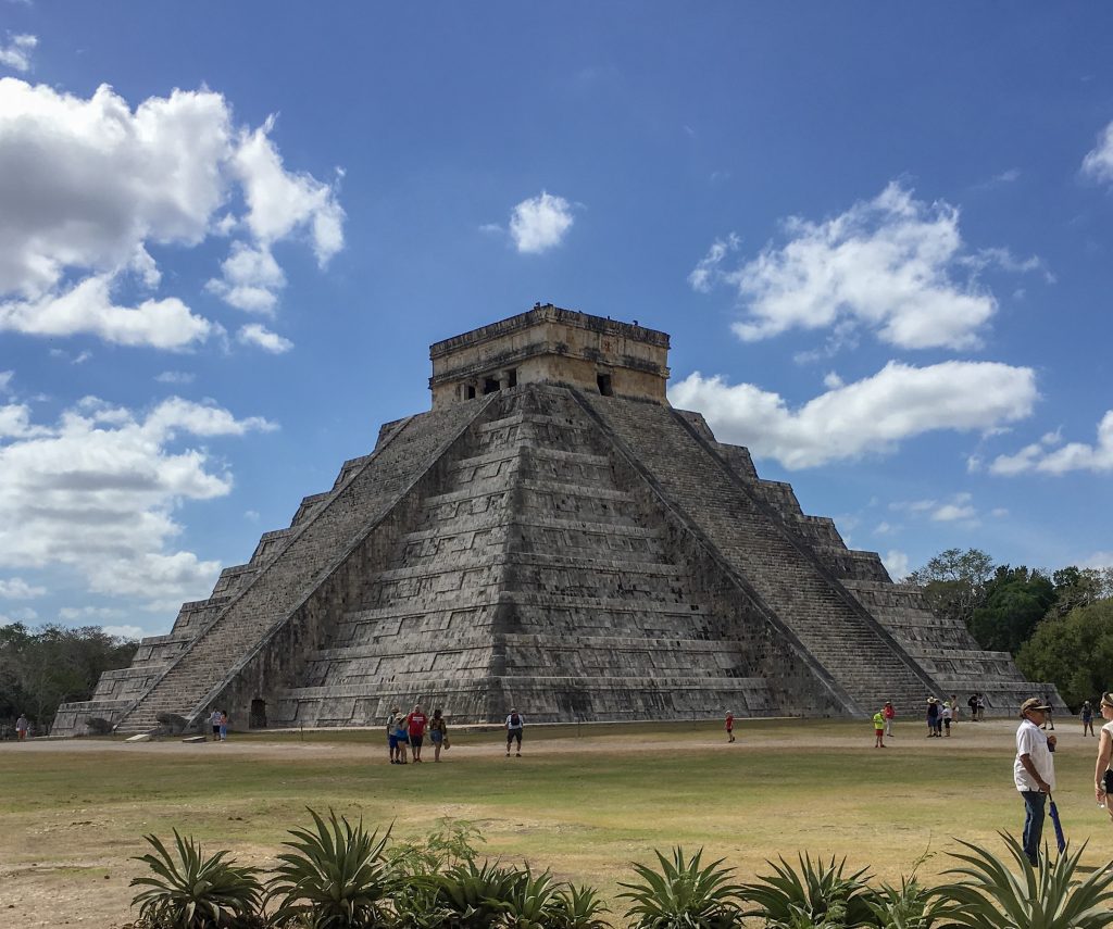 The famous pyramid of Chichen Itza